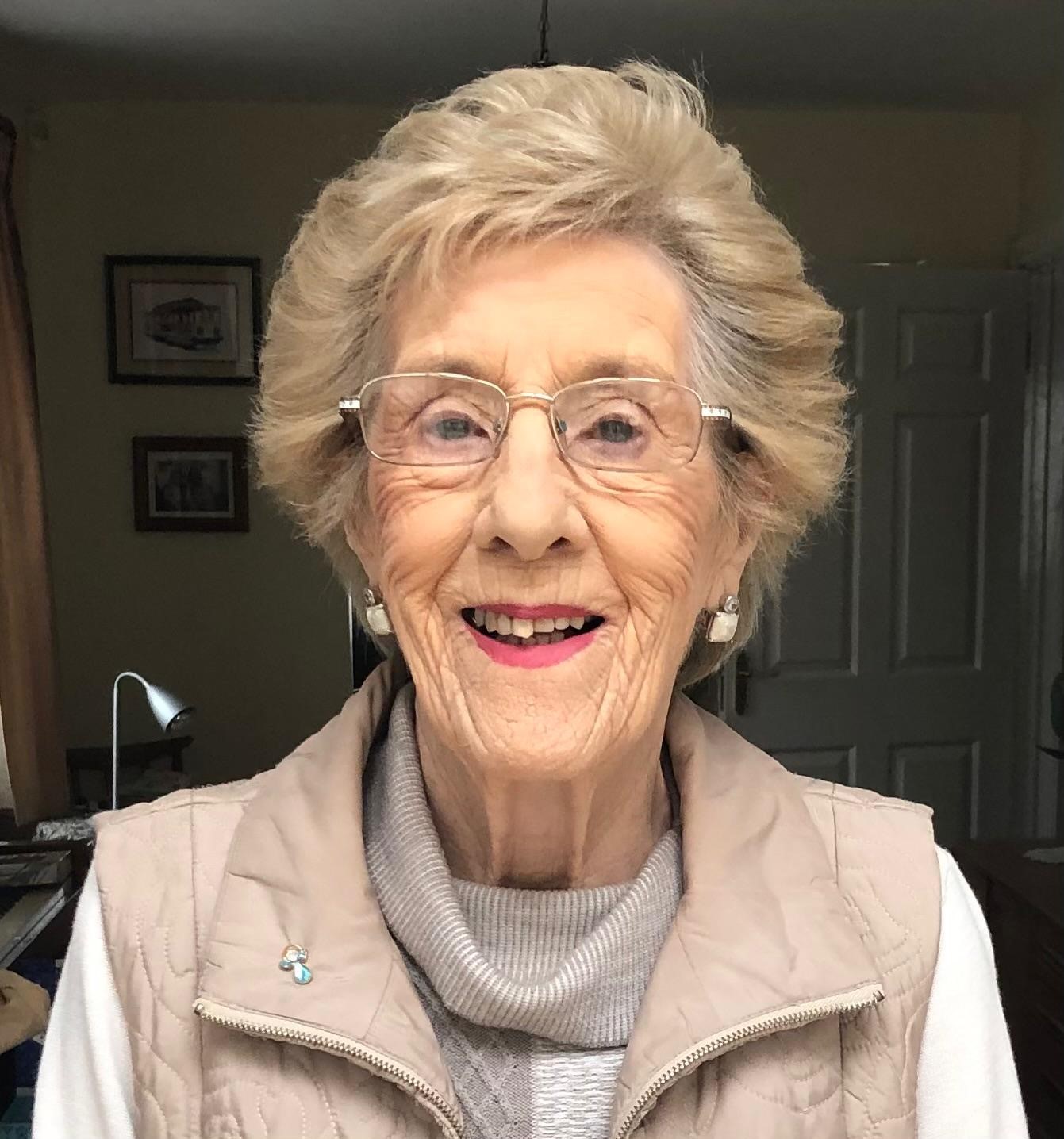 Connolly 15 02 24112 PH